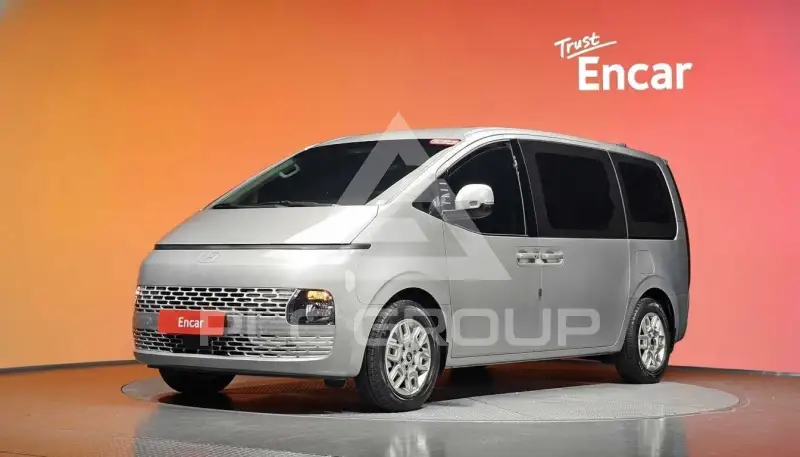 2025 Hyundai Staria