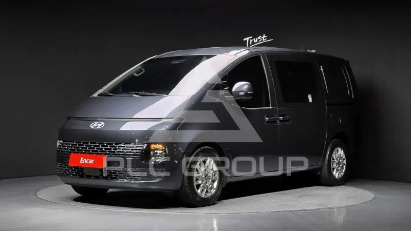 2025 Hyundai Staria