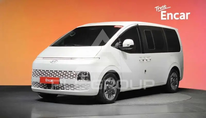 2025 Hyundai Staria