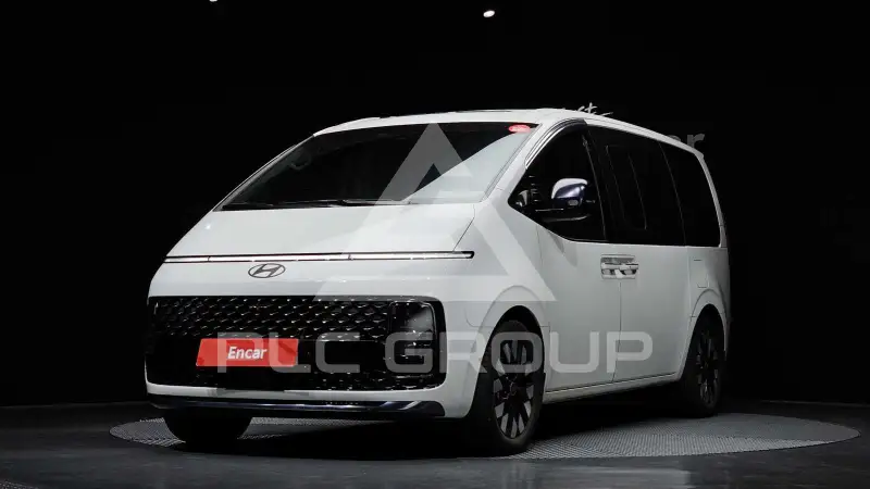 2025 Hyundai Staria