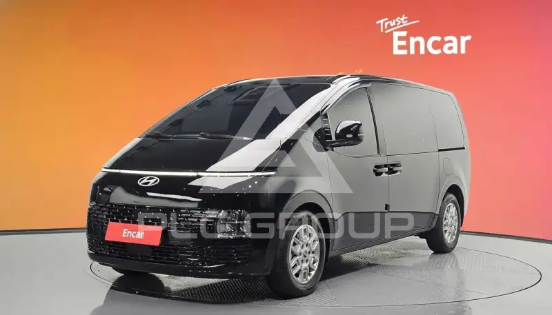 2025 Hyundai Staria
