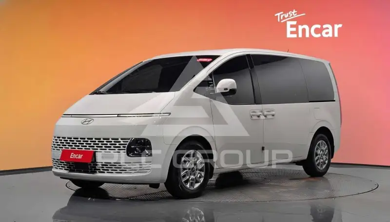 2025 Hyundai Staria