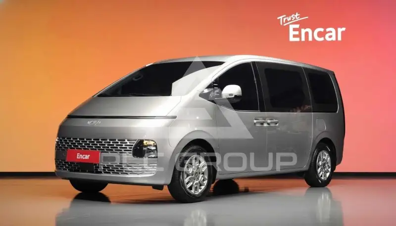 2025 Hyundai Staria