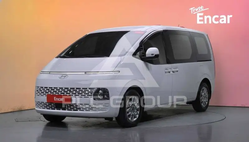 2025 Hyundai Staria