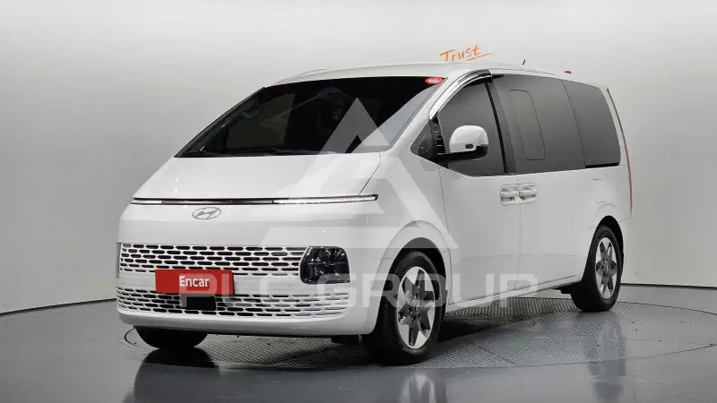 2025 Hyundai Staria