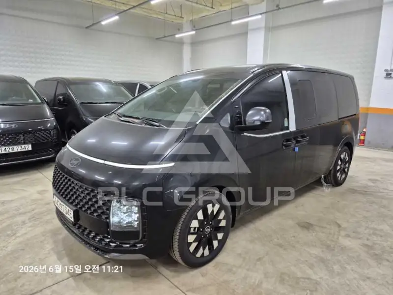 2025 Hyundai Staria