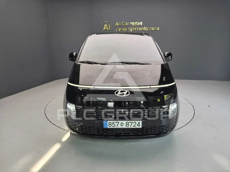 2025 Hyundai Staria