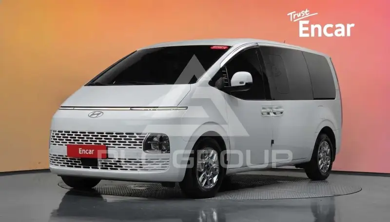 2025 Hyundai Staria