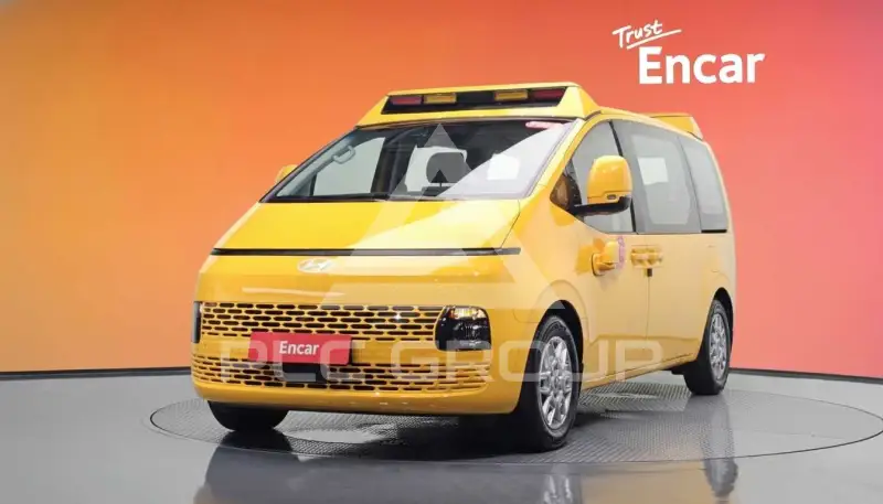 2025 Hyundai Staria