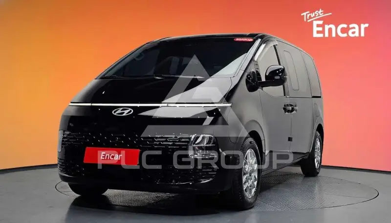 2025 Hyundai Staria