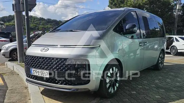 2025 Hyundai Staria