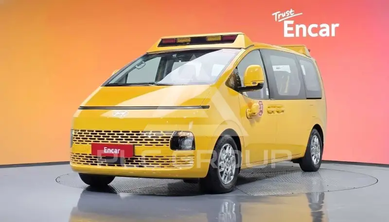 2025 Hyundai Staria