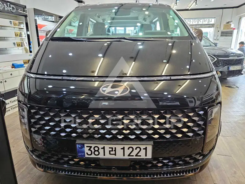 2025 Hyundai Staria