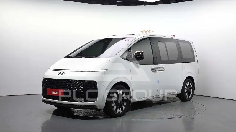 2025 Hyundai Staria