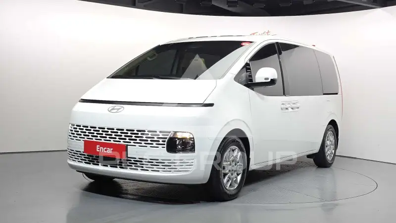 2025 Hyundai Staria