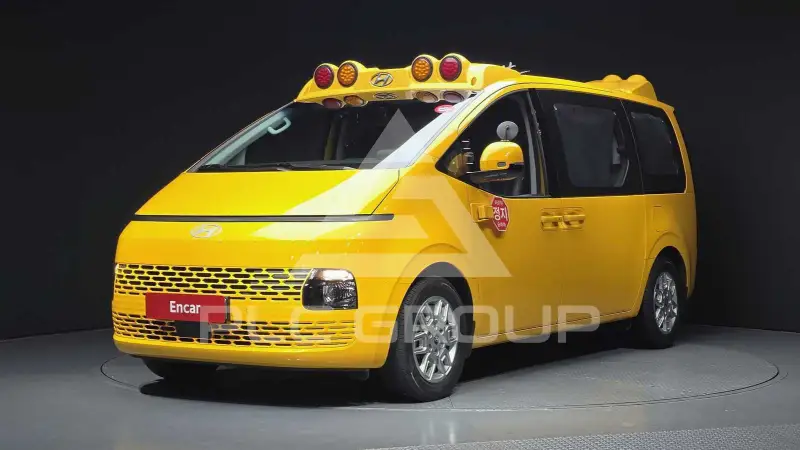 2025 Hyundai Staria
