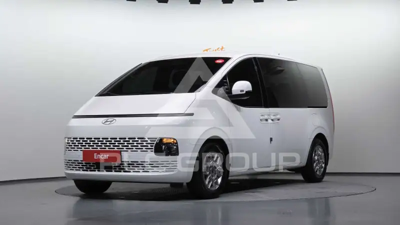 2025 Hyundai Staria