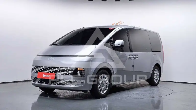 2025 Hyundai Staria