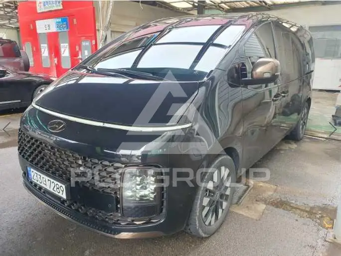 2025 Hyundai Staria