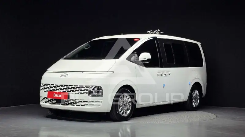 2025 Hyundai Staria