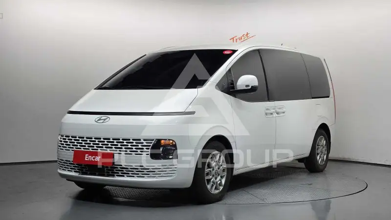 2025 Hyundai Staria
