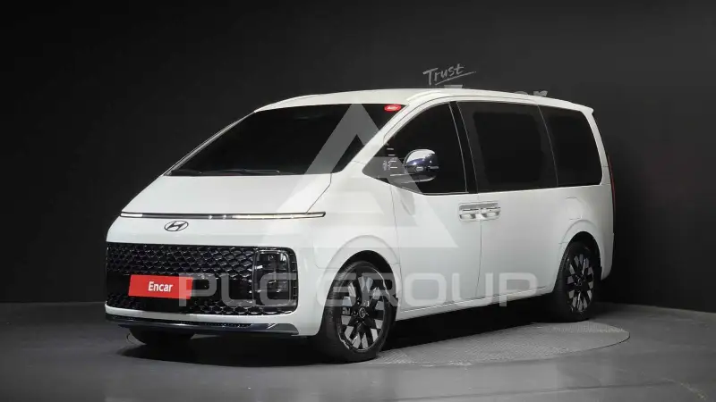 2025 Hyundai Staria