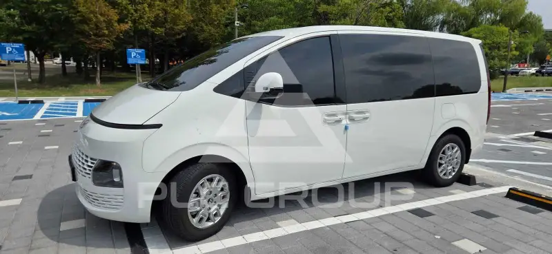 2025 Hyundai Staria
