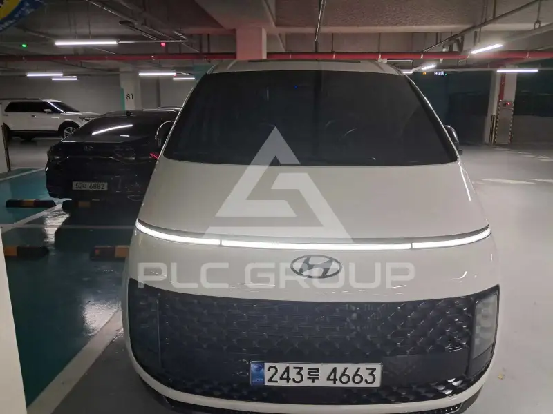 2025 Hyundai Staria