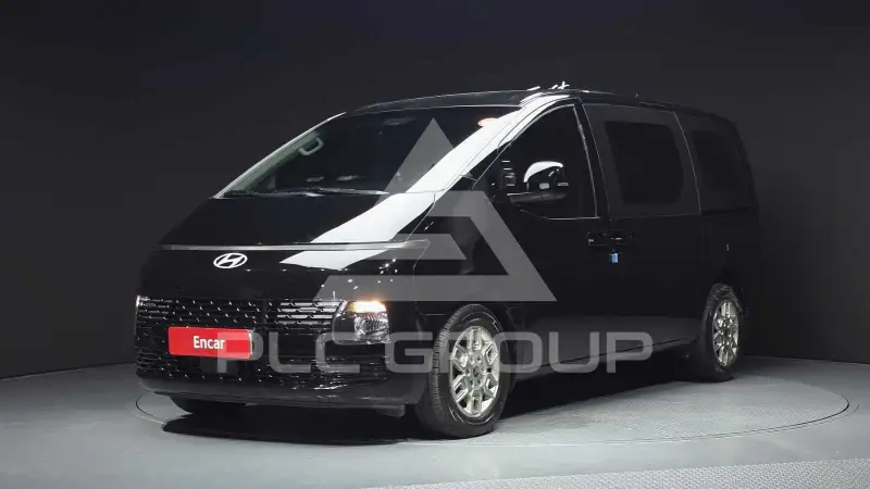 2025 Hyundai Staria
