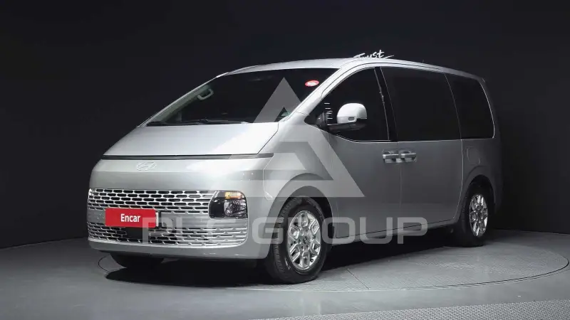 2025 Hyundai Staria