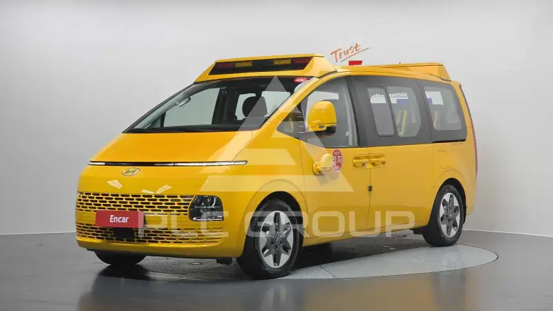2025 Hyundai Staria