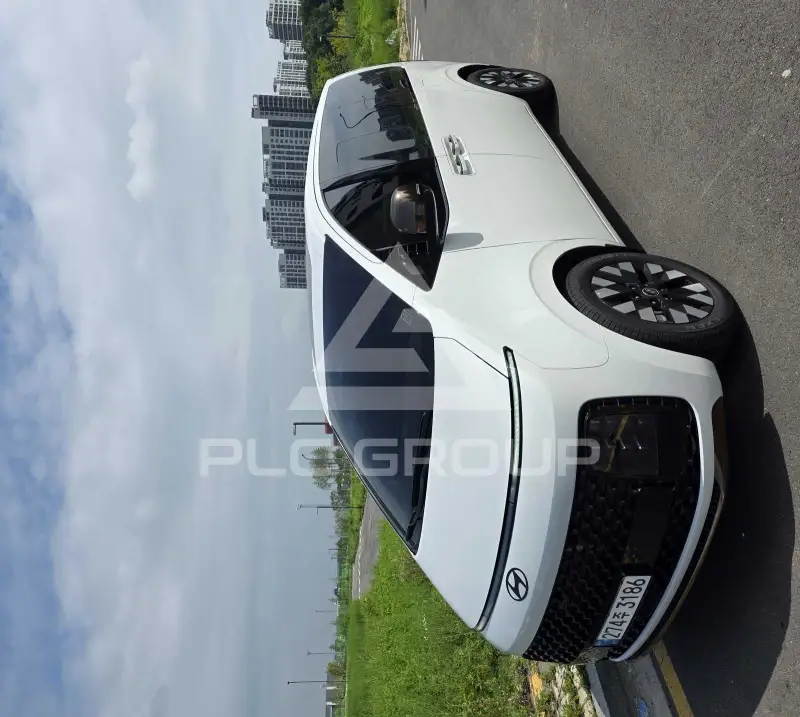 2025 Hyundai Staria