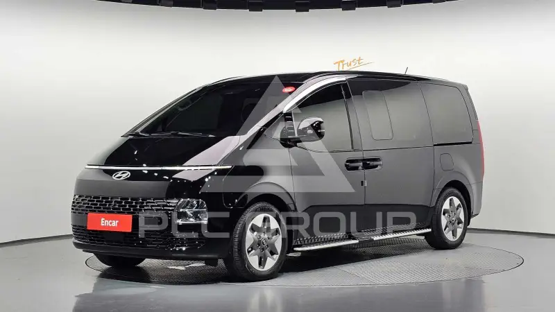 2025 Hyundai Staria