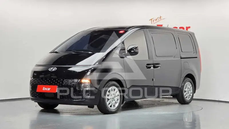 2025 Hyundai Staria