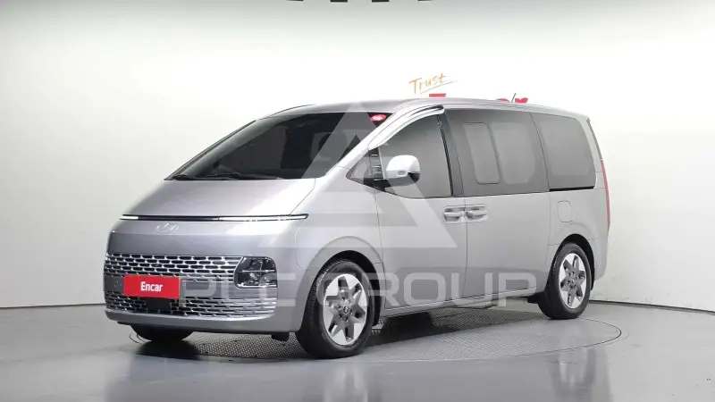 2025 Hyundai Staria