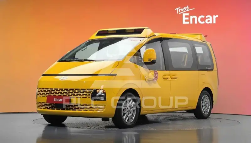 2025 Hyundai Staria