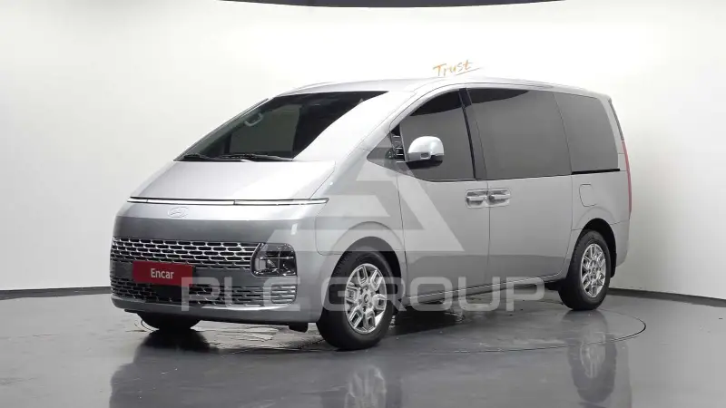 2025 Hyundai Staria