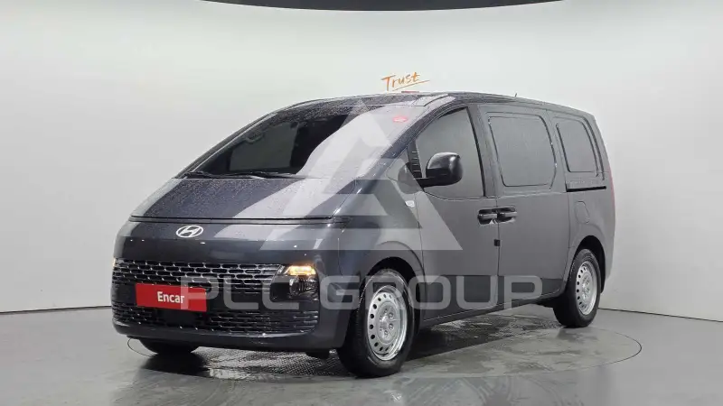 2025 Hyundai Staria
