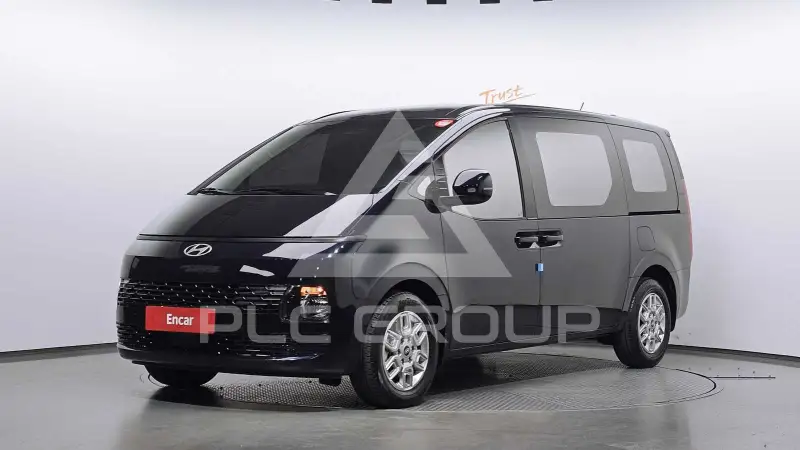 2025 Hyundai Staria