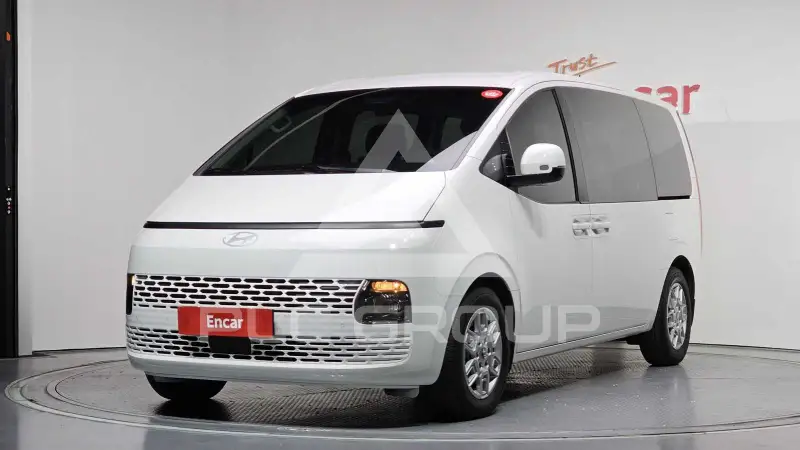 2025 Hyundai Staria