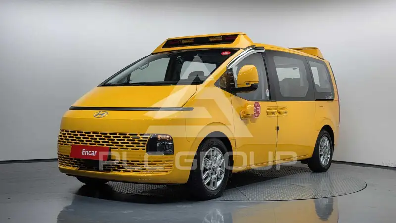 2025 Hyundai Staria