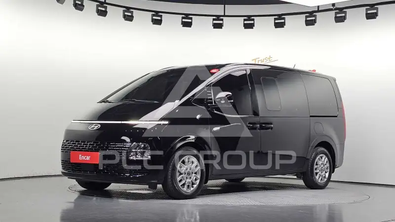 2025 Hyundai Staria