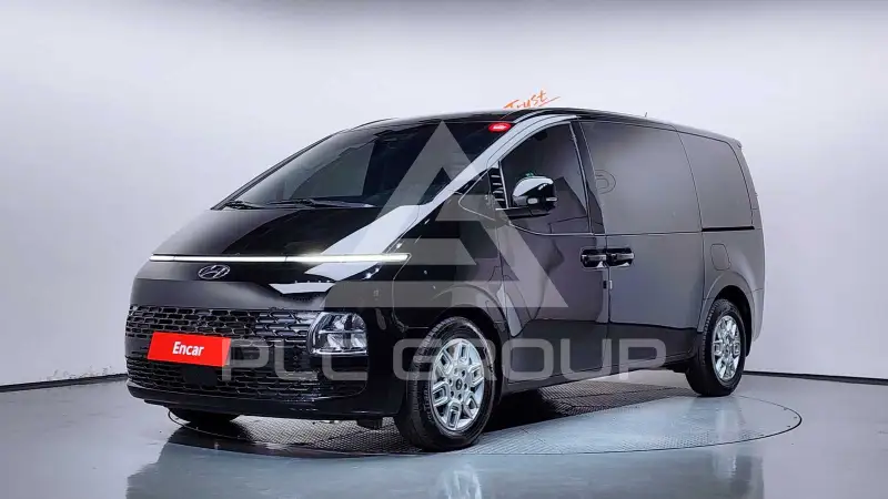2025 Hyundai Staria