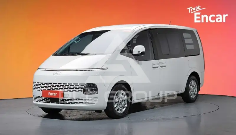 2025 Hyundai Staria