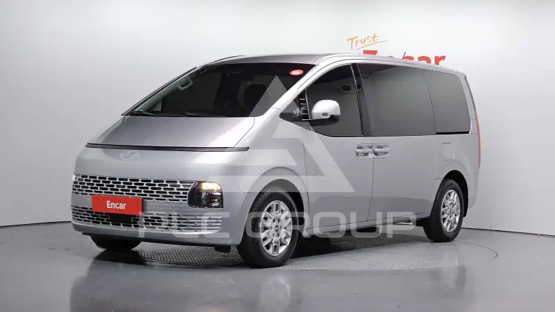 2025 Hyundai Staria