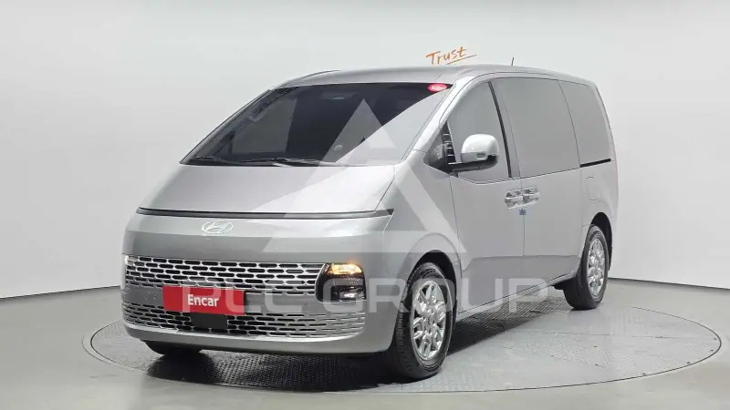 2025 Hyundai Staria
