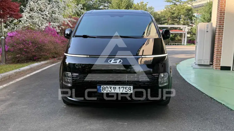 2025 Hyundai Staria