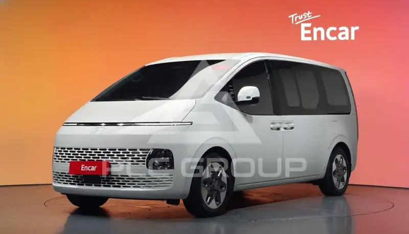 2025 Hyundai Staria