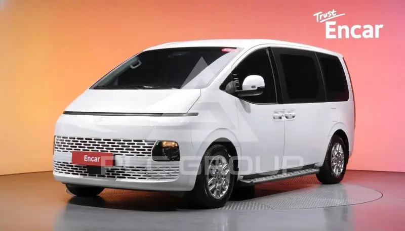 2025 Hyundai Staria