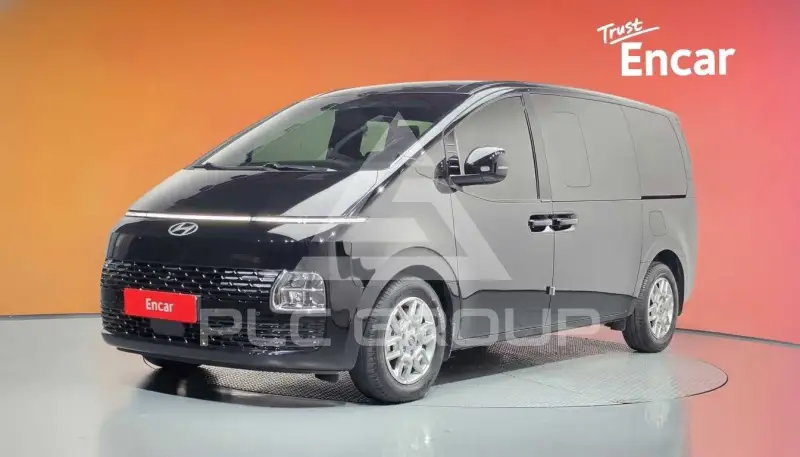 2025 Hyundai Staria